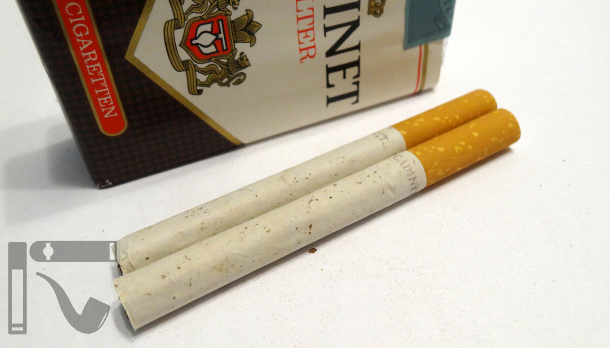 Сигареты кабинет. Имитатор сигареты 90х. Сигариллы 90 х. Сигареты лазер 90х. Сигареты из 90-х годов.
