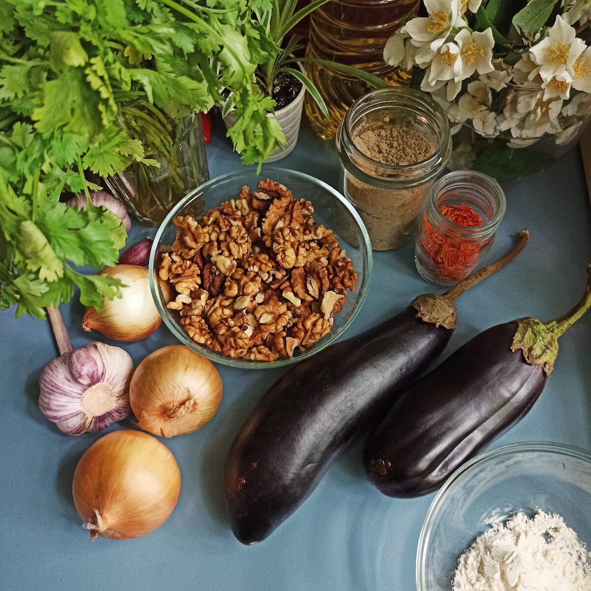 Люблю баклажаны во всех видах, они отлично сочетаются с грецкими орехами.