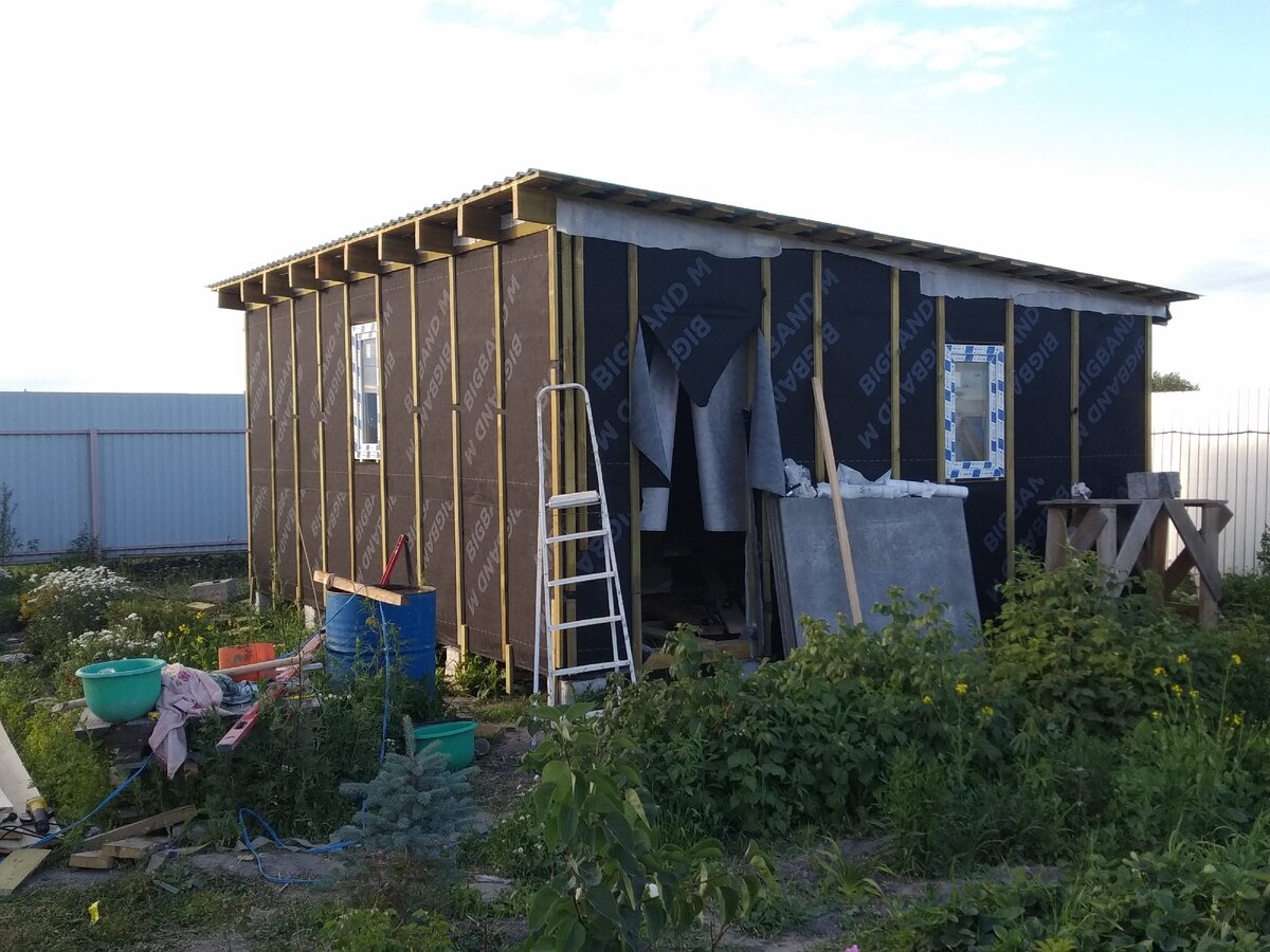 Пластиковые окна в курятник