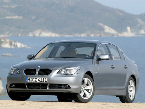 BMW 5 (E60)