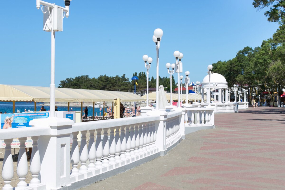 Дивноморское