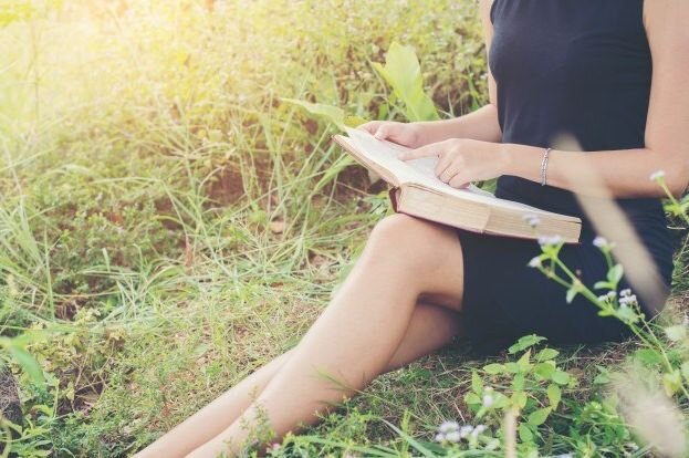 Релаксация с книгой