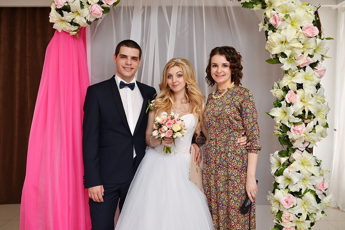 Зимой, как ни крути, выездная регистрация только в ресторане. Конечно, если вы не в Сочи.