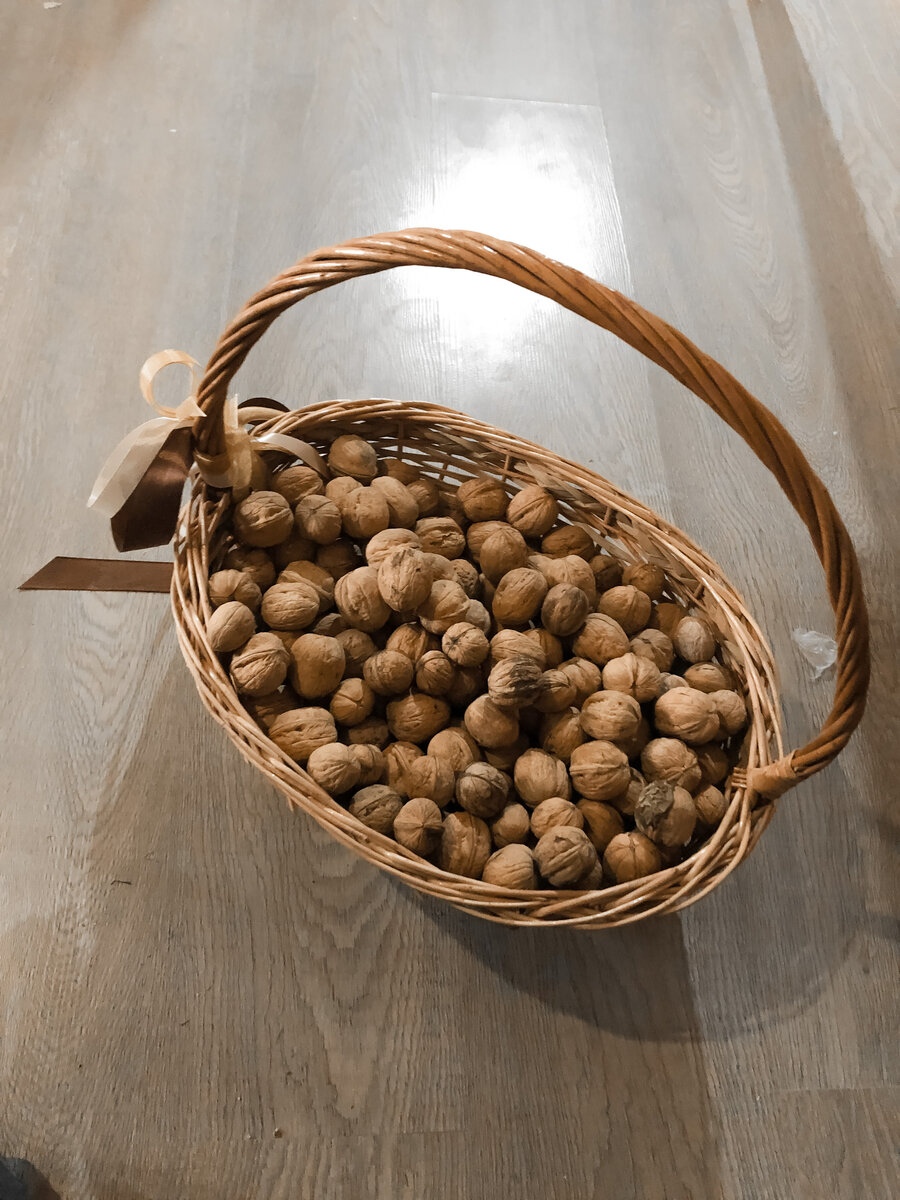 Урожай 2020. Грецкие орехи. Фото автора.