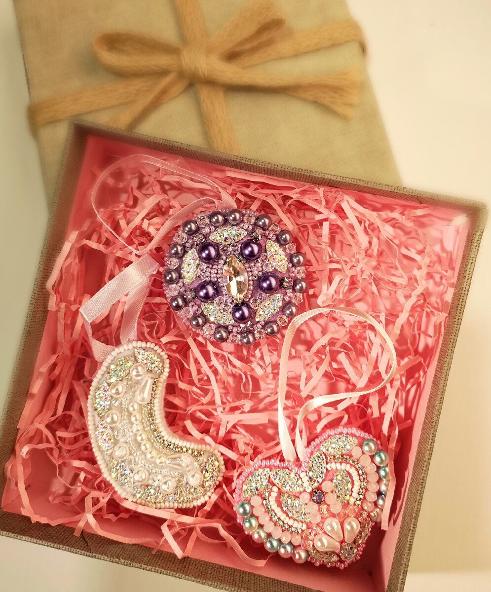 Игрушки на ёлку