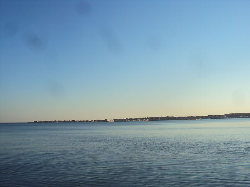 Геленджик, фото с commons.m.wikimedia.org, автор: Kemal KOZBAEV