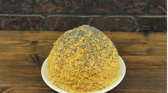 Готовится буквально за 10 минут: самый вкусный торт «Муравейник» от известной фуд-блогерши