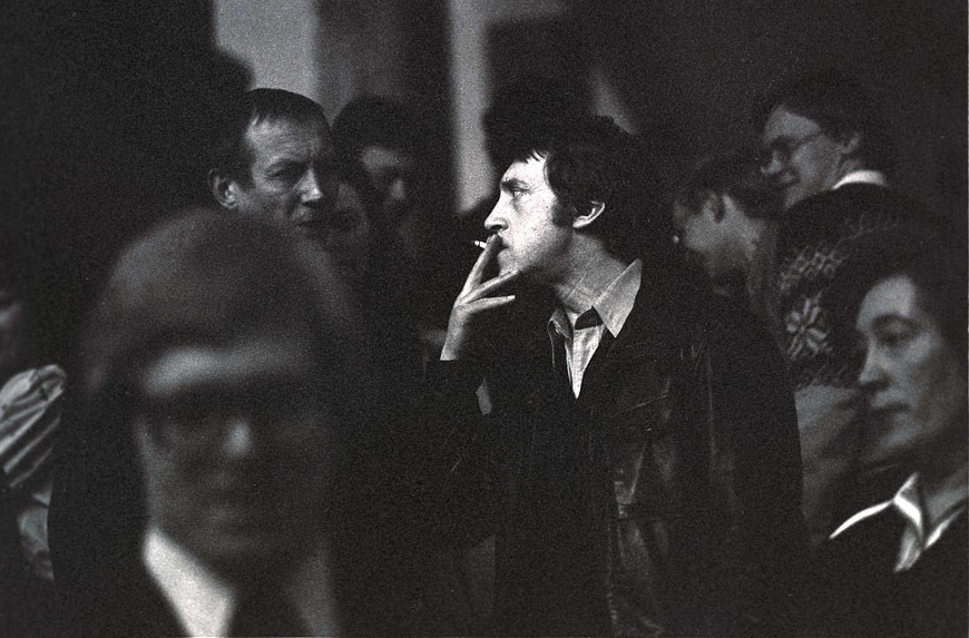 "Поэт в России - больше, чем поэт". А Высоцкий, значит, меньше?
Евгений Евтушенко (слева) и Владимир Высоцкий.