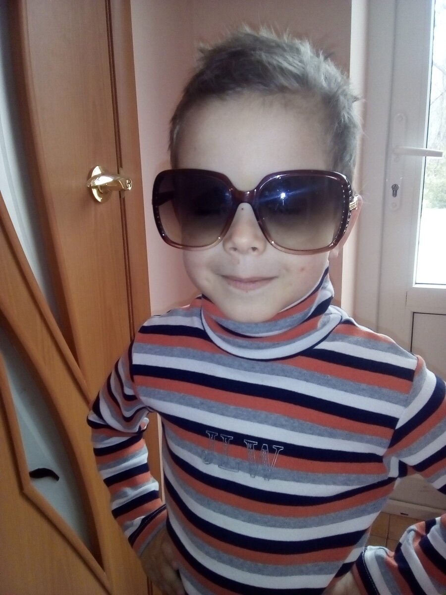 в моих очках)