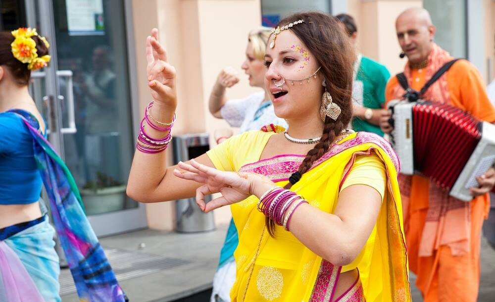 Изображение с сайта krishna.ru На фото - не жена, хотя похожа