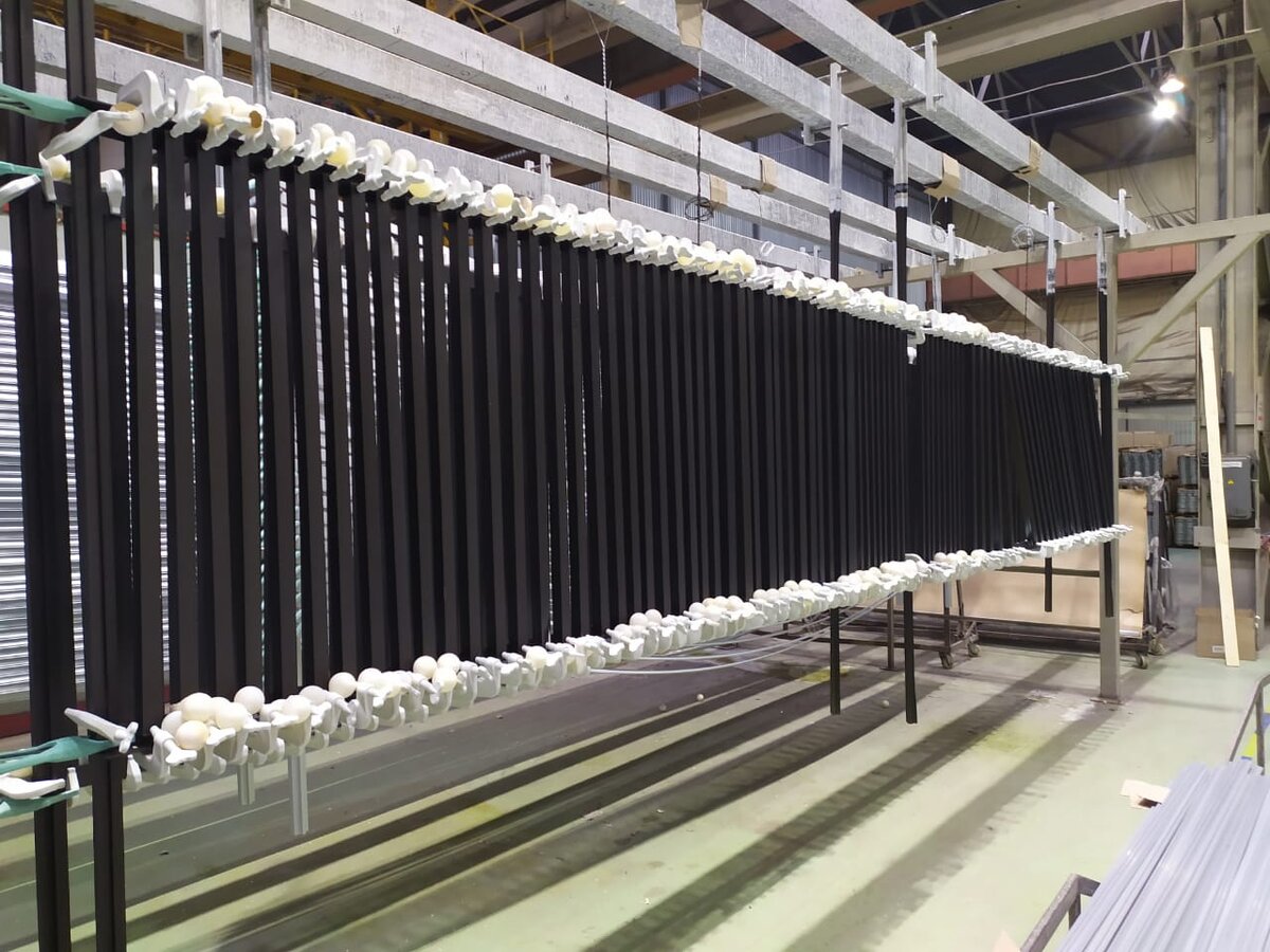 Анодирование алюминиевого профиля.