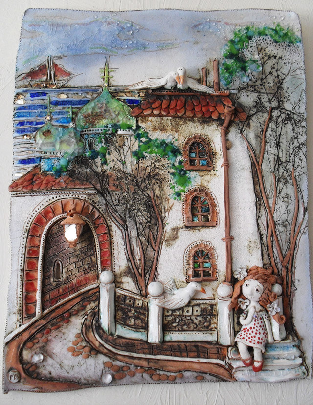 Ассоль. Шамот, фаянс, глина, смальта