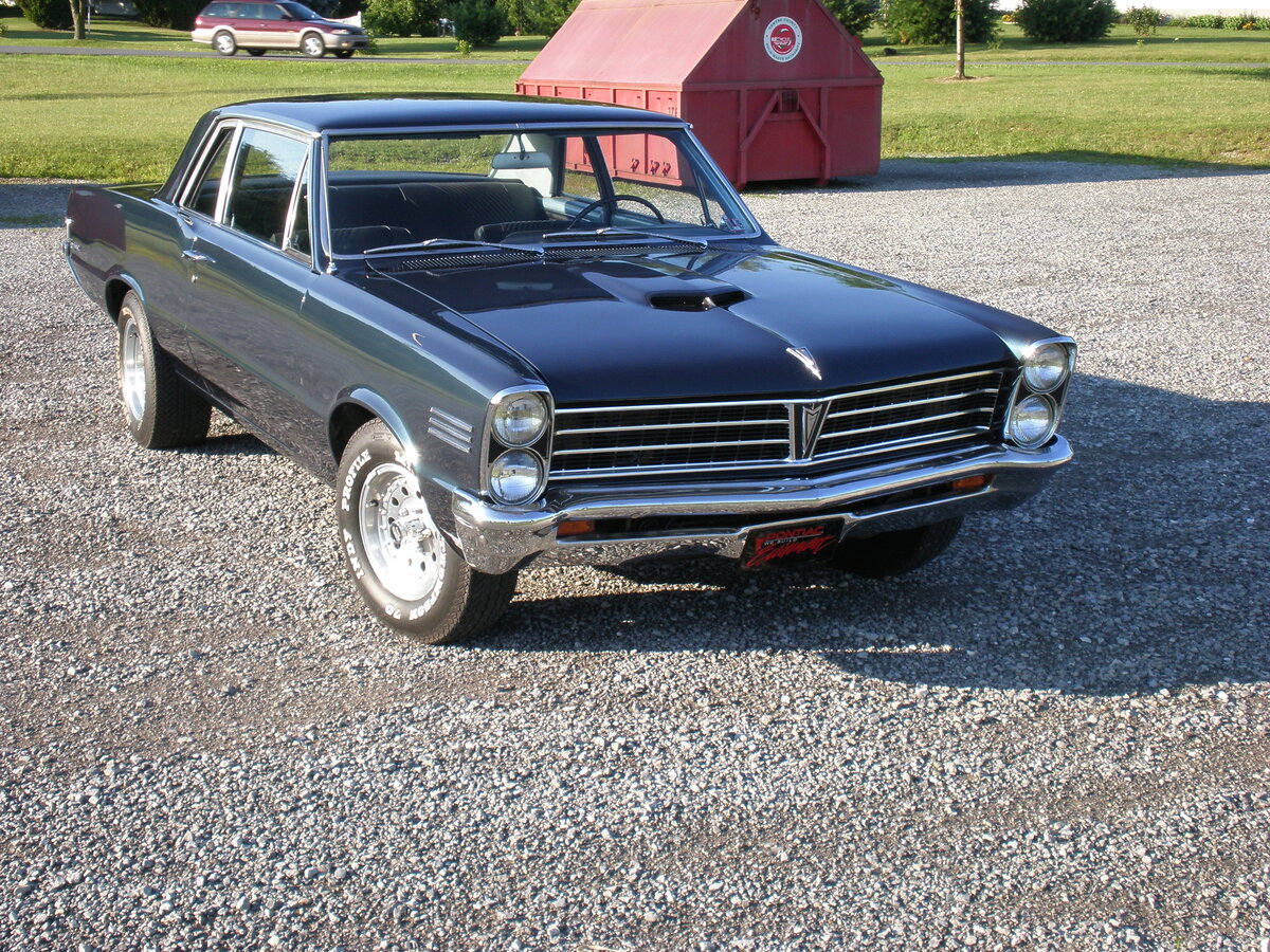 Pontiac Tempest 