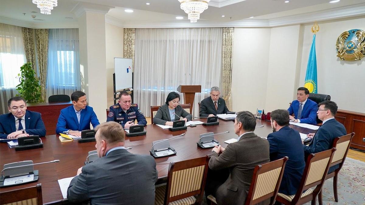    Совещание в правительстве:primeminister.kz