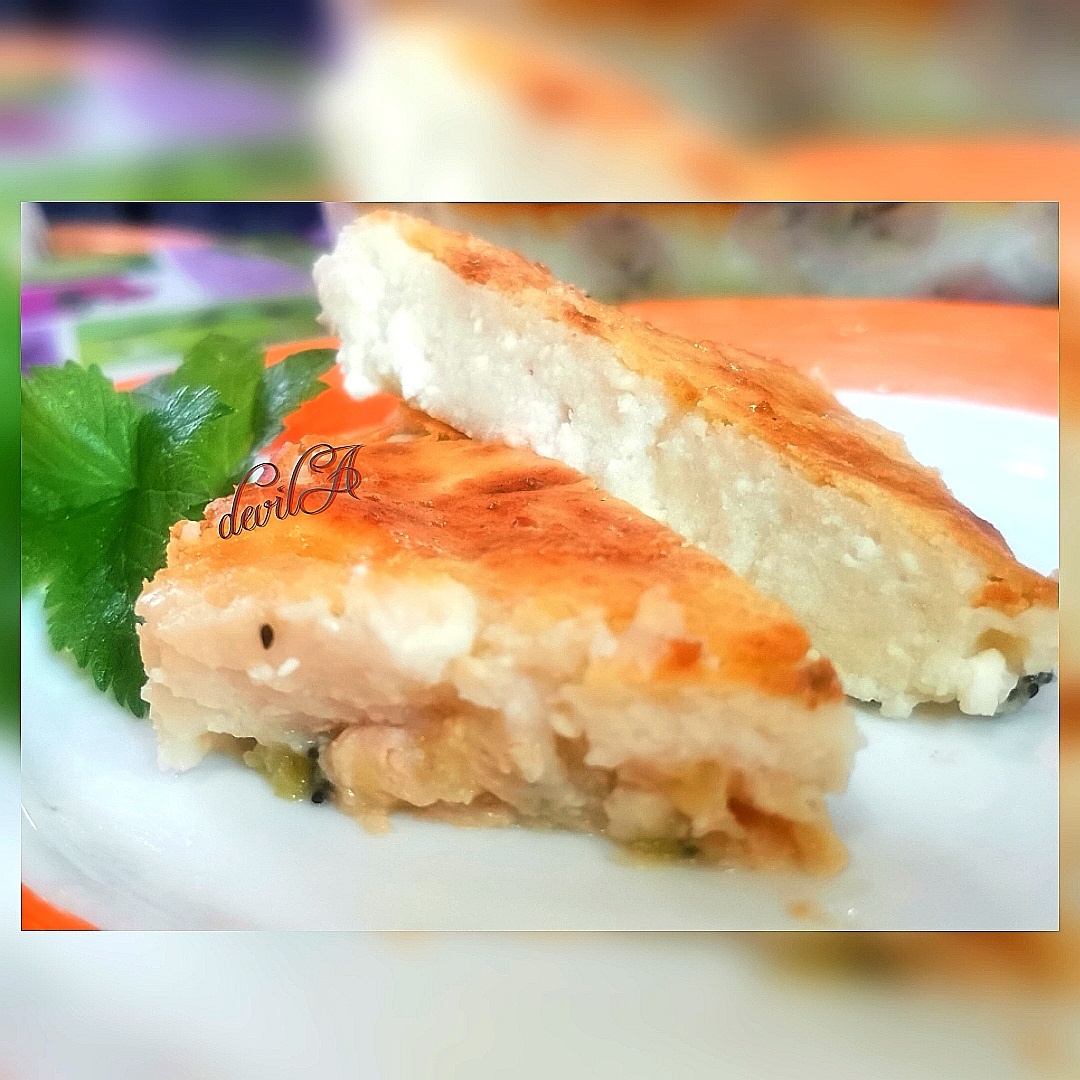 В нашей запеканке присутствуют фруктовые ингредиенты - кисленькое киви и сладкий банан. 