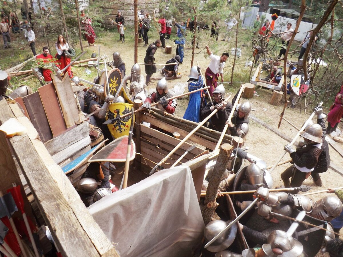 Ведьмак - 2014 . Фото из семейного архива :)