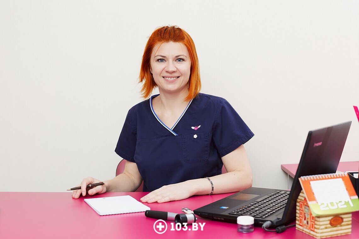 Анна Дамарад
врач-дерматовенеролог высшей категории медицинского центра
«Блоссом клиник», действующий член Европейской Академии Дерматологии
и Венерологии с 2012 года (EADV) и Белорусской общественной организации дерматовенерологов и косметологов