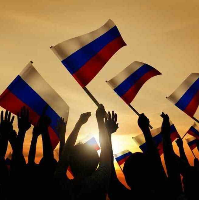  На следующей неделе в российских городах будут проходить флешмобы и многочисленные акции, в Instagram появятся патриотические маски, а в Telegram - стикер-паки.