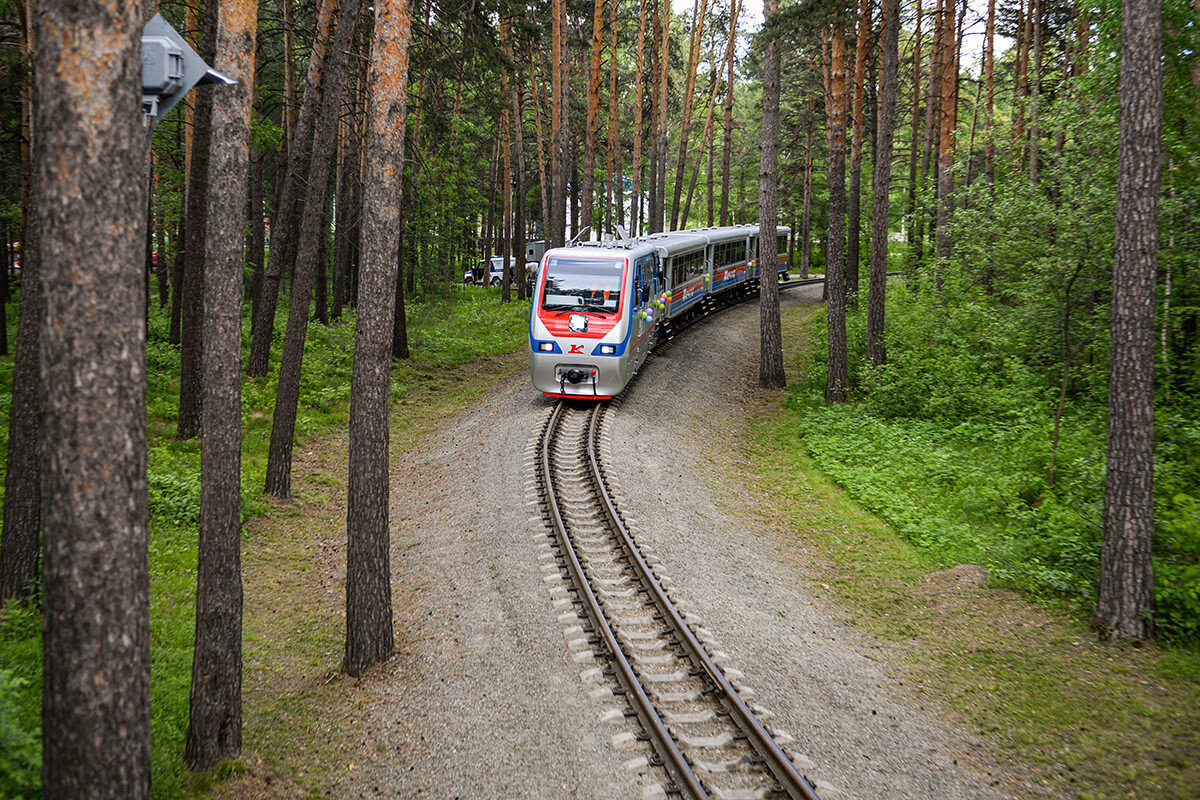 Железная дорога новосибирск. ДЖД Новосибирск. Детская железная дорога Новосибирск. ДЖД Нижний Новгород. ДЖД Измайловский парк.