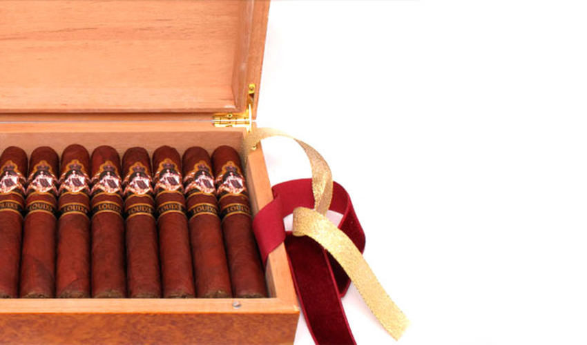 Коробка самых дорогих сигар в мире стоит. King of denmark сигары. дорогие сигары. самые дорогие сигары. самые лучшие сигары.