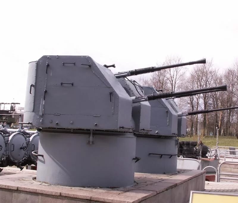 Зенитная установка 2м-3м