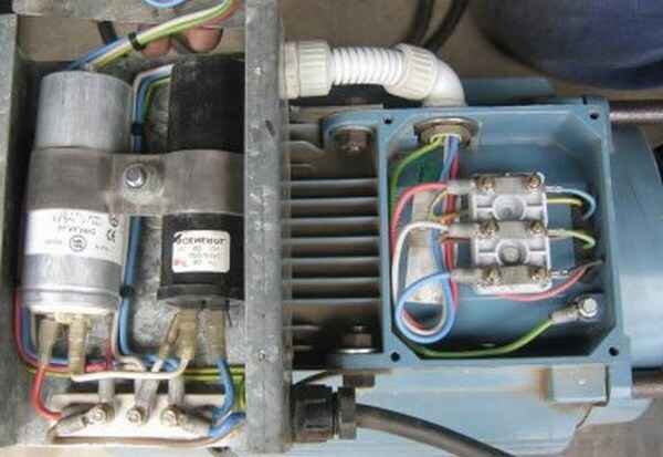 Основные характеристики конденсатора в контексте электродвигателя