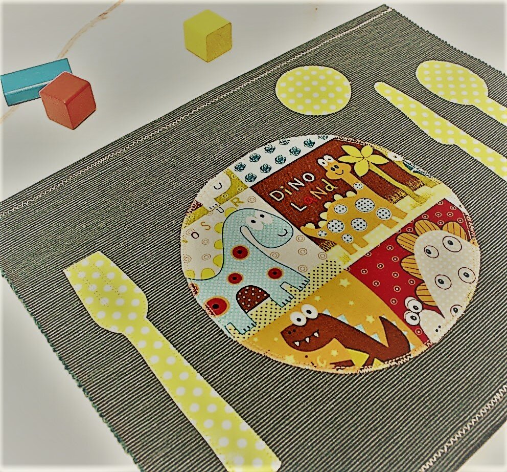 детская салфетка под тарелку