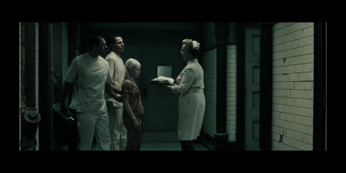 Роль Эмили Браунинг могла сыграть Аманда Сейфрид 