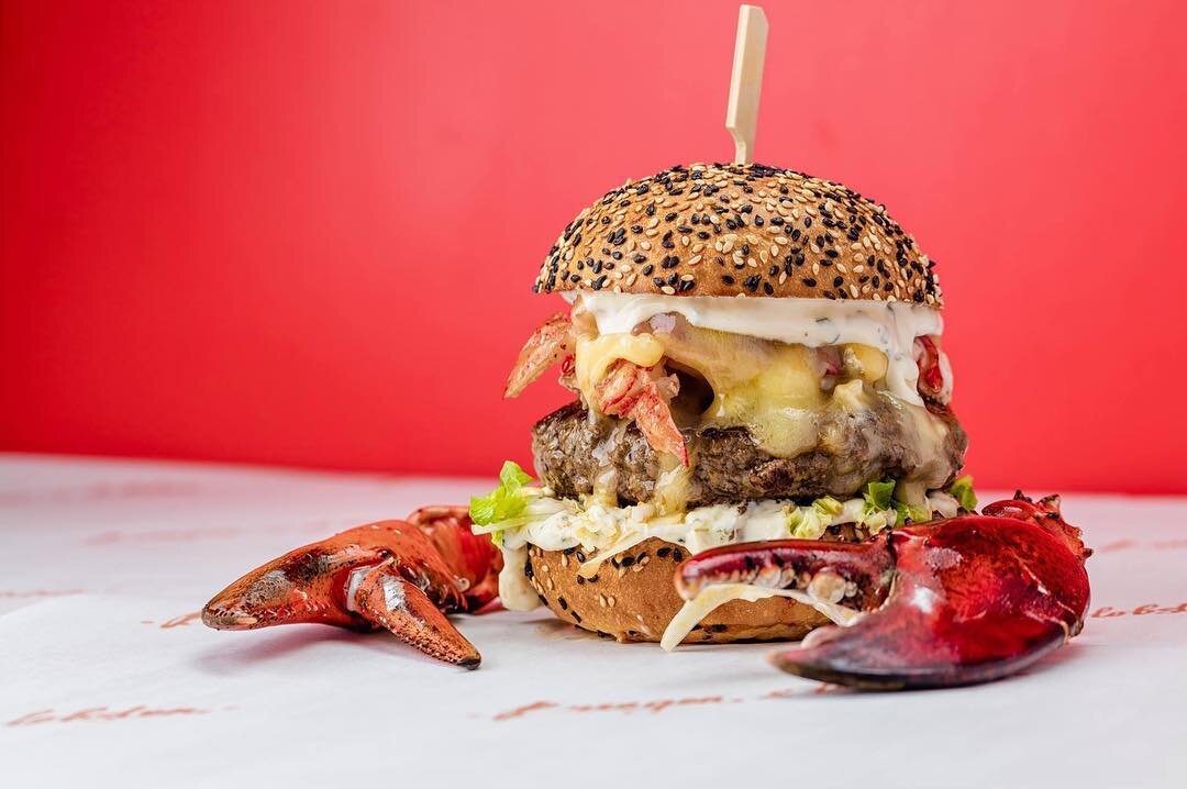 Бургер с лобстером