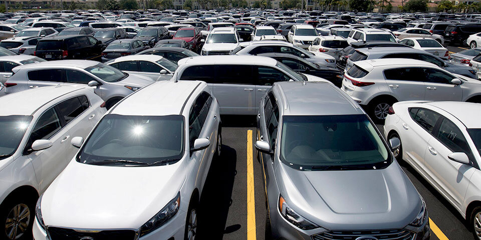 Фото: Рынок б\у автомобилей