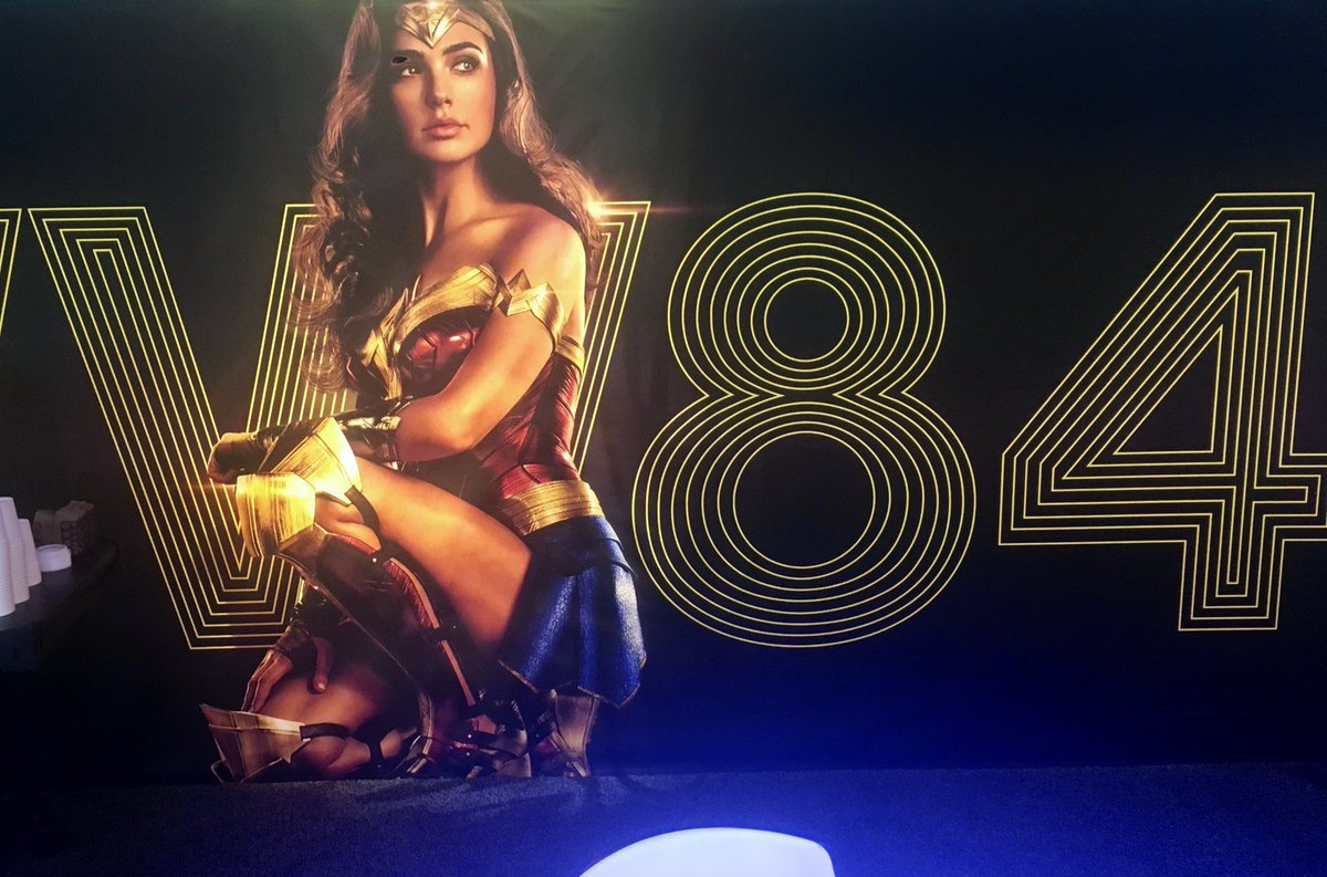 Вандер Вумен 1984. Чудо-женщина: 1984 (2020) Wonder woman 1984. Галь Гадот чудо-женщина 1984.