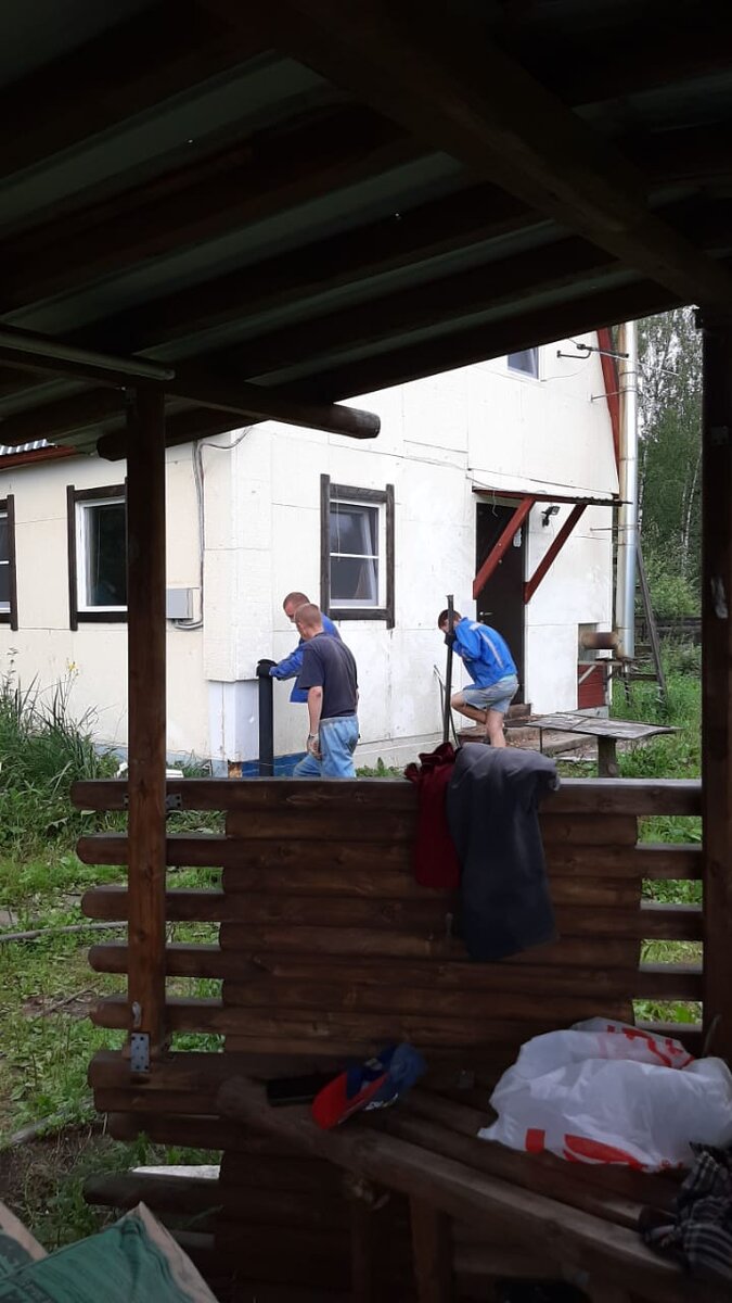 Вид из беседки на начало стройки