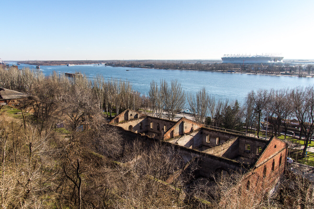 Дон и Парамоновские склады