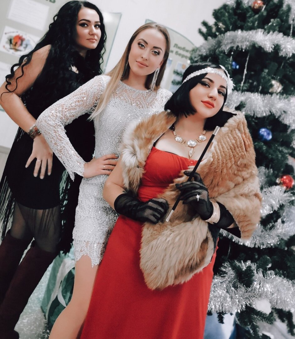 Сценарист и вокалистки проекта 