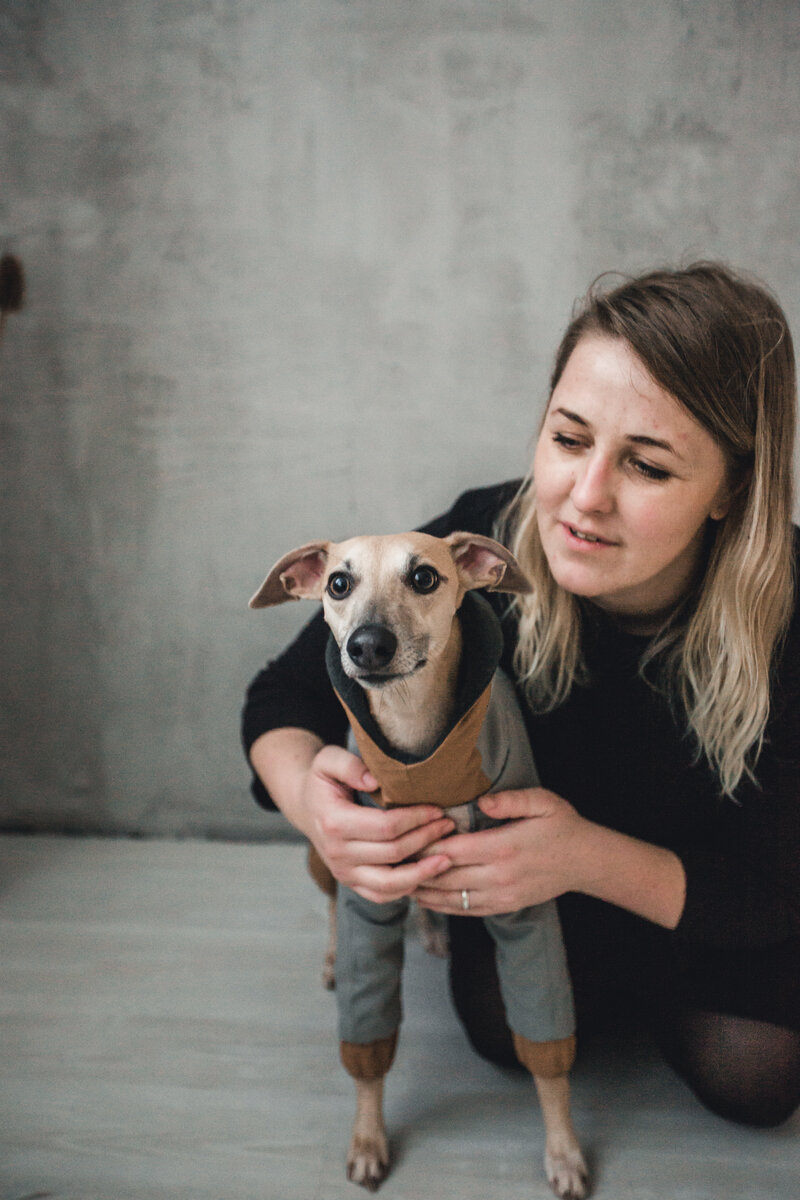 Лена и Кэсси. Комбинезон совместного творчества