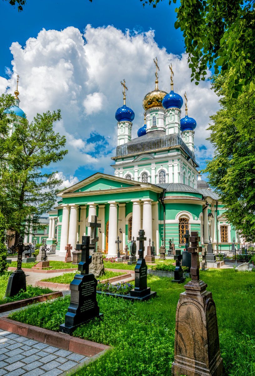 Введенский храм 