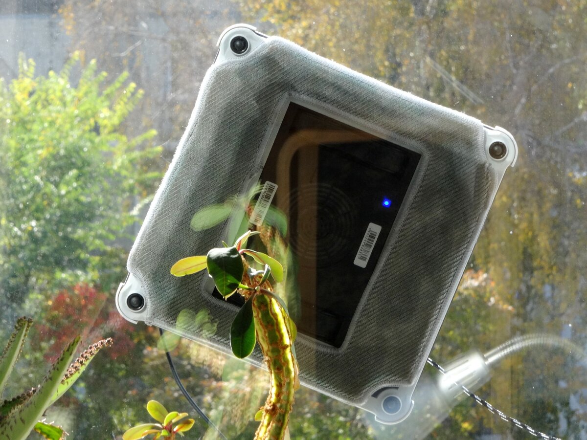 Робот-мойщик окон  iBoto Win 289