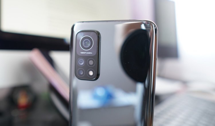 Все флагманские смартфоны Xiaomi 2021 года будут получать 4 года обновлений