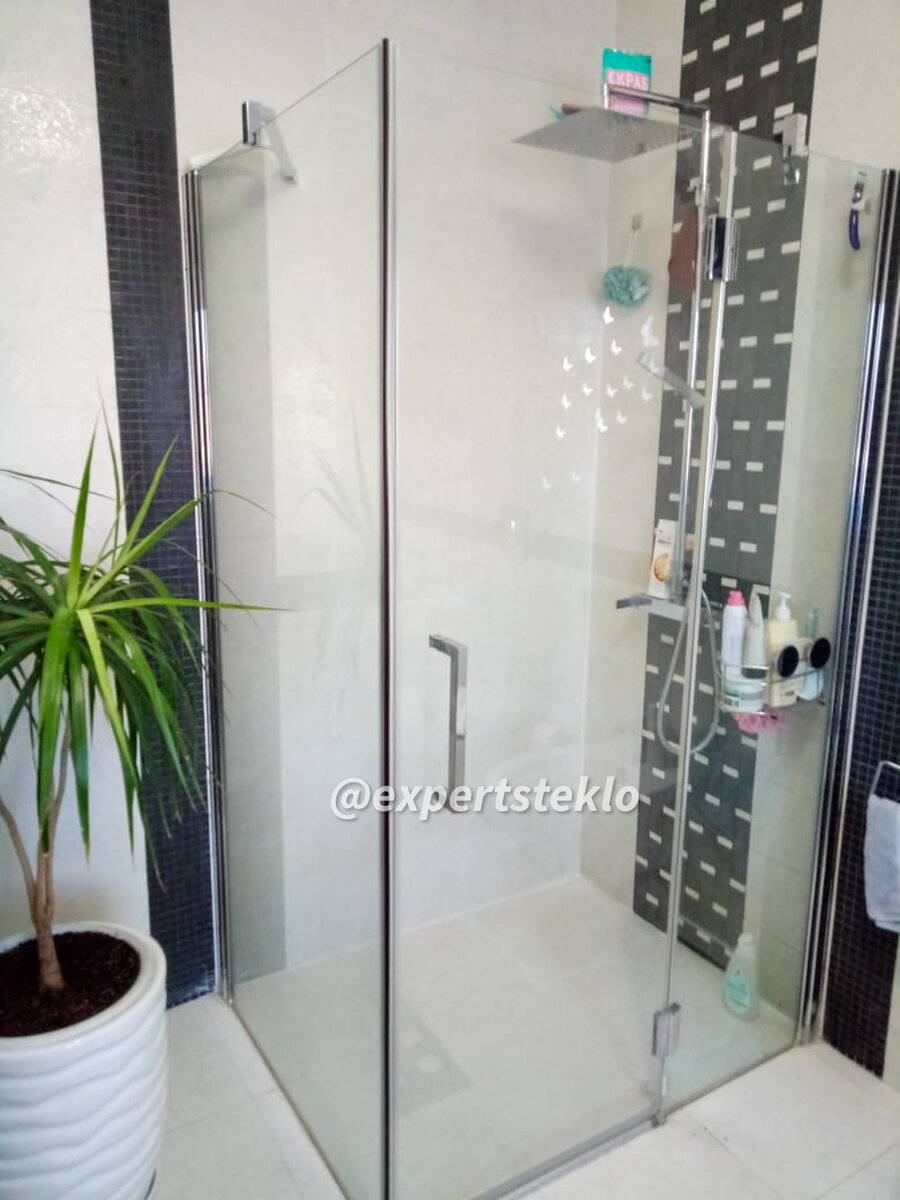 Безбарьерный поддон для душевых из стекла @expertsteklo