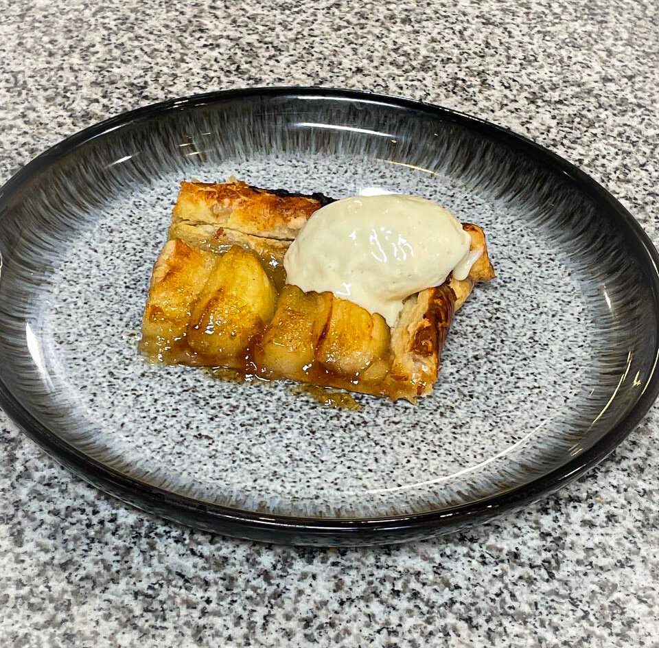 Яблочный пирог