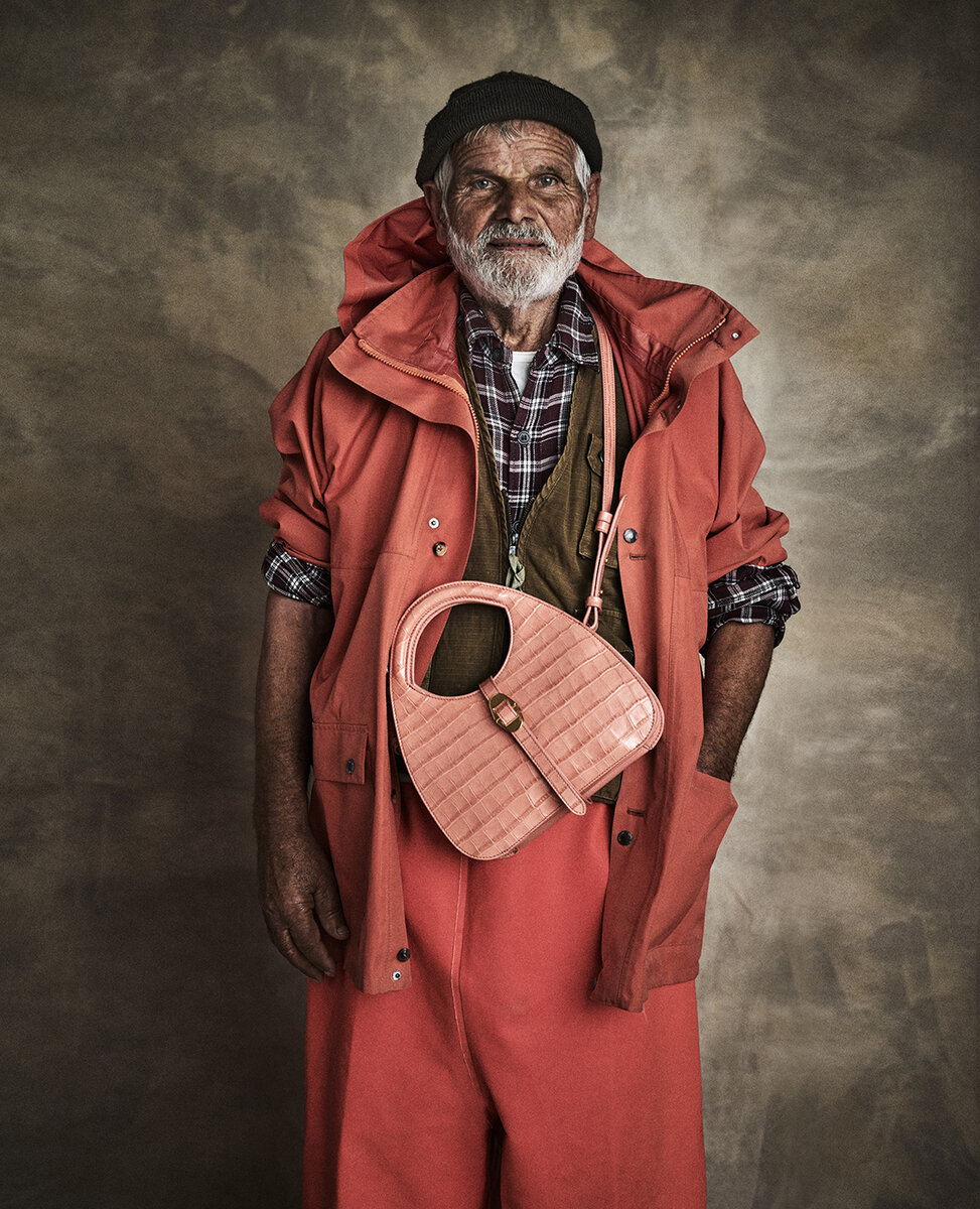 Coccinelle: РЕКЛАМНАЯ КАМПАНИЯ  ВЕСНА-ЛЕТО 2022