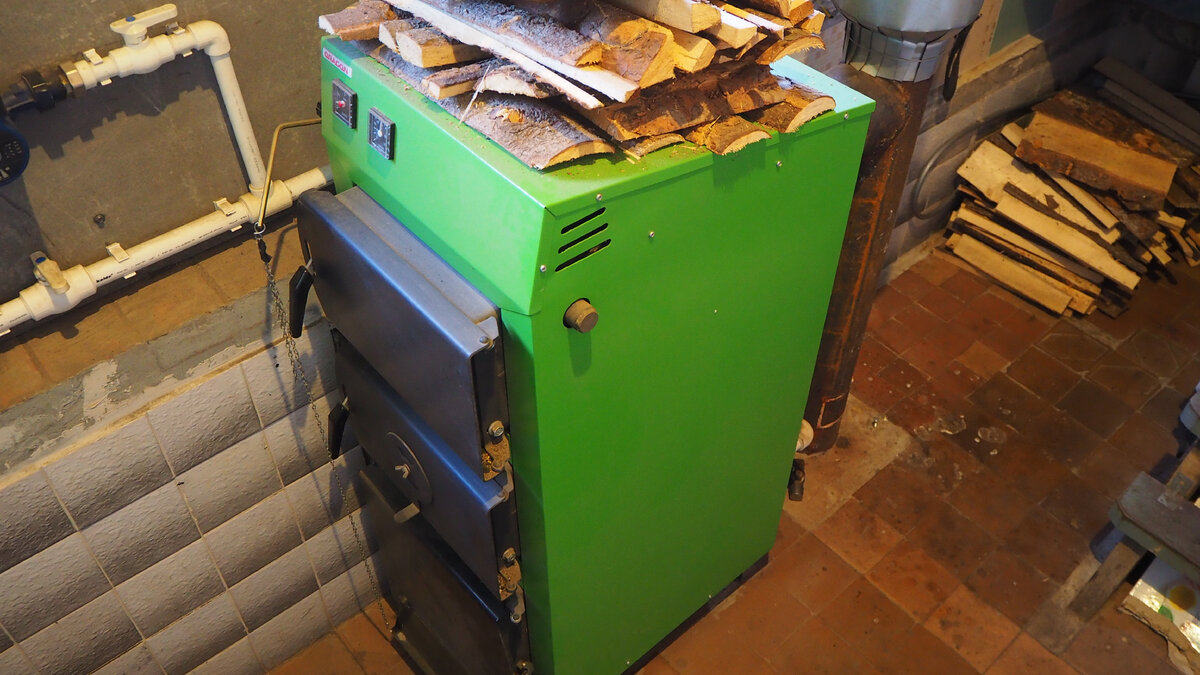 Твердотопливный котел