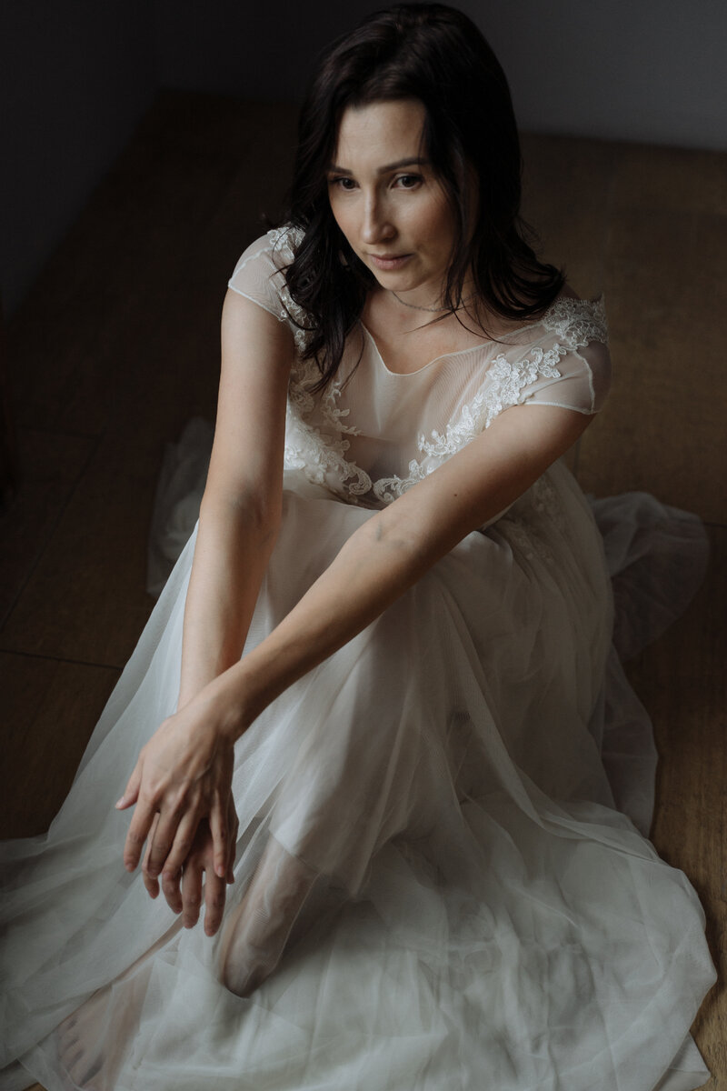 Напряжение - сейчас ты моя часть, и это будет не всегда.