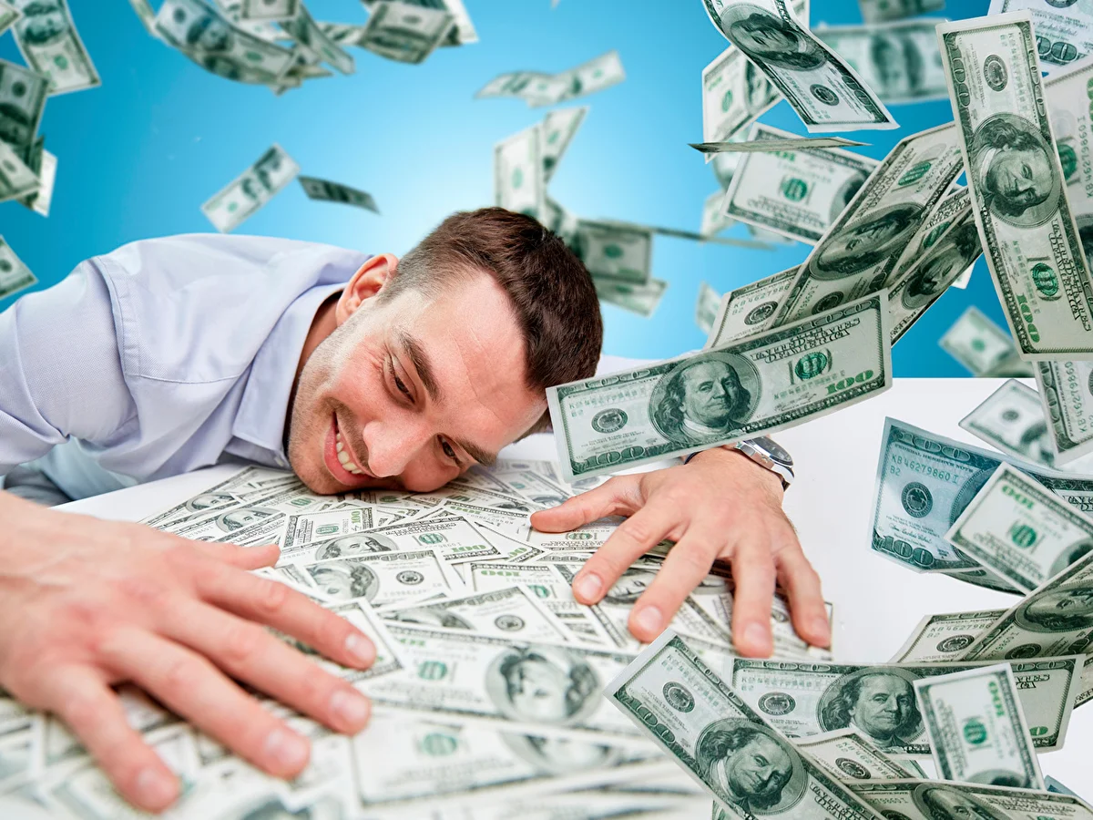 Куча денег, картинку нашел в поиске