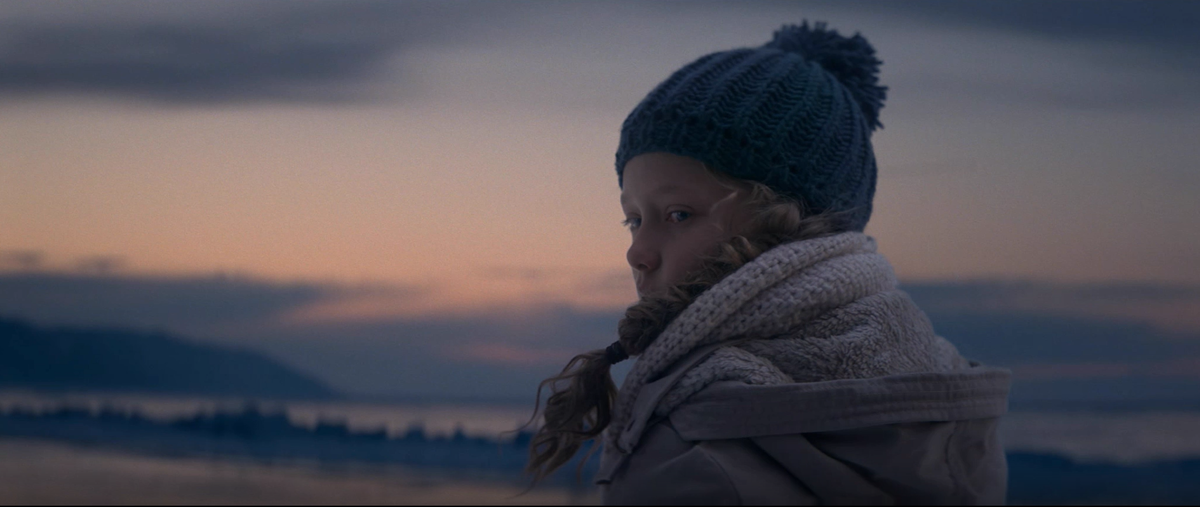 кеинг изображения, добавление фона (кадр из кинофильма "Лед")