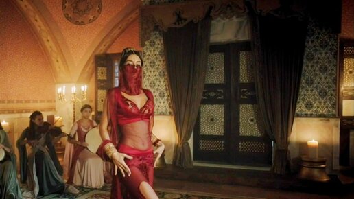 Великолепный Век. Самые красивые образы Джансу Дере в роли Фирузе. Поет сама актриса