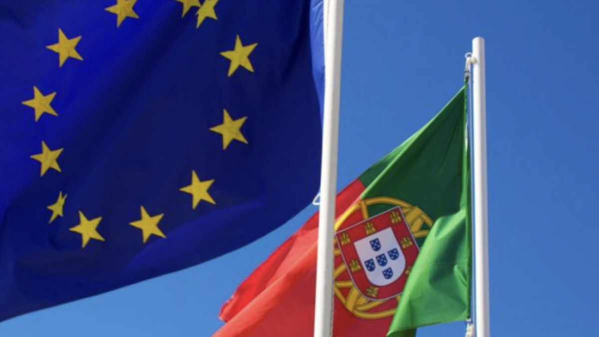 Государственные символы португалии. Португалия евросоюз. Вступление португалии в еэс. Тайвань гоминьдан. Португалия в ес.