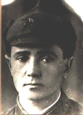 На фото: Николай Григорьевич Шурыгин в годы службы 1938-1940 гг. в 165-м горнострелковом полку с. Онор