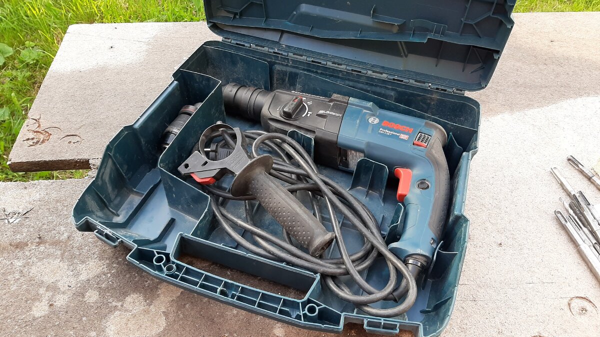 перфоратор bosch 28. Bosch 2. для гравера bosch 12v. перфоратор боршххаммер gbh 2-28 dfv. Bosch gbh 2-28 d.