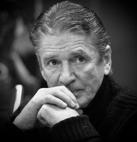 Александр Абдулов начал современную «войну» с жёлтой прессой. Фото - starhit.ru